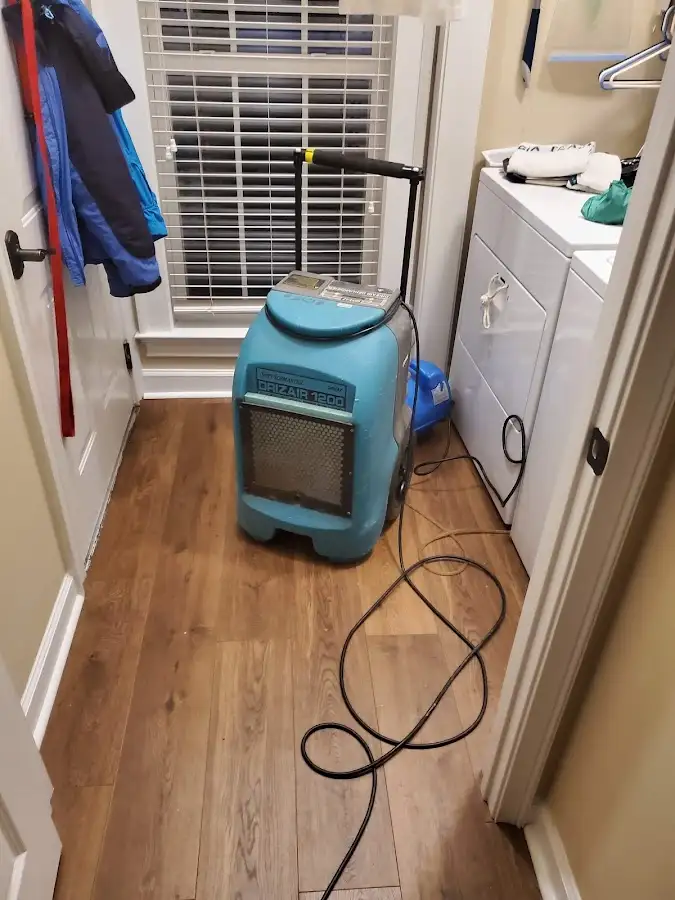 Commercial dehumidifier deployed for Crawl Space Restoration in Southside